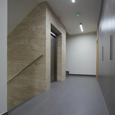 Apartment Kr Apart Kosciuszki 28 *